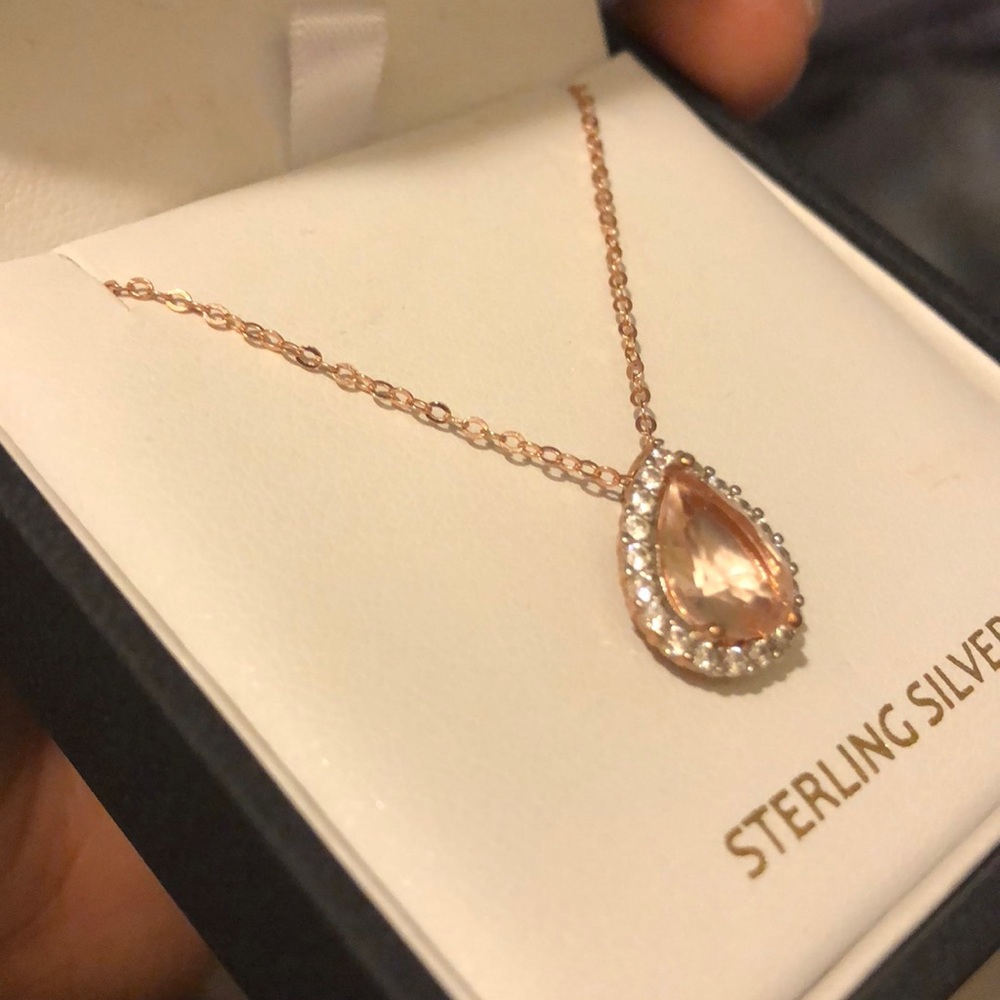 💎Stella Picciotto Verona Rose Gold Necklace💎